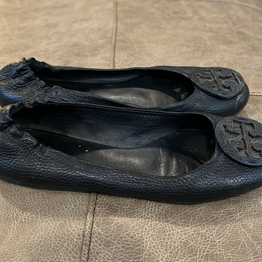 Tory Burch Navy Reva Flats - Picture 3 of 6